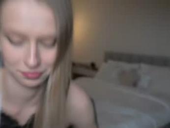ella_twinkle — chaturbate