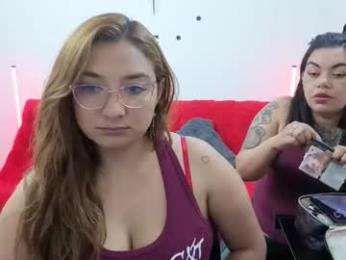 emilyriskhot — Chaturbate stream photo (Apr 2026)