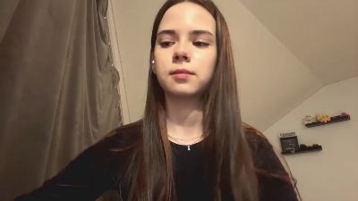 HertaMcginley — cam4でウェブカムモデルオンライン