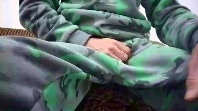 sardo222 — Cam4 stream photo (Apr 2026)