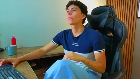Esteban_Fire — Stripchat stream photo (Jun 2026)