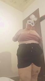 Ladamadargento9 — Cam4 stream photo (Apr 2026)