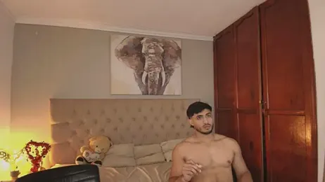 Maxi_and_Ares — stripchatでウェブカムモデルオンライン