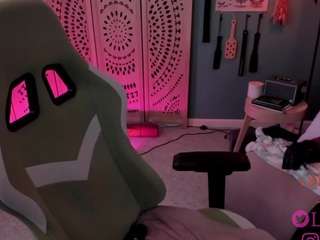 lila-ellis — Camsoda stream photo (Mar 2026)