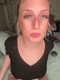 Playmatesasha — Stripchat stream photo (Dec 2024)