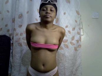 GoldenGoddess1 — Bongacams stream photo (Feb 2026)