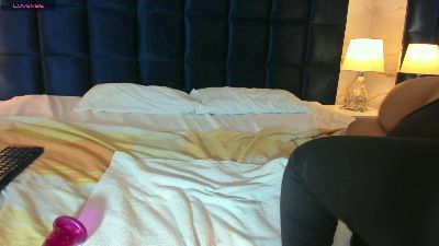 Juliet_miller — Cam4 stream photo (Apr 2026)