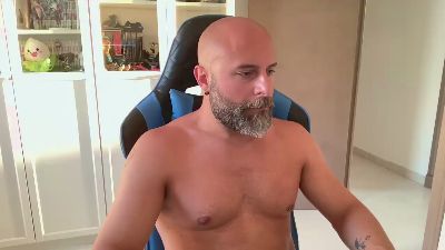 Daniaj87 — Cam4 stream photo (Aug 2026)