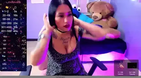 chica_Hetfield — Stripchat stream photo (Nov 2023)