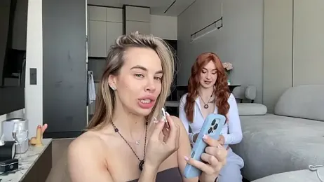 diffgirls2 — Stripchat stream photo (Jun 2026)