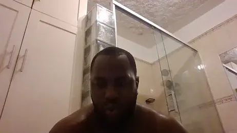 Bighood_T — Stripchat stream photo (Aug 2026)