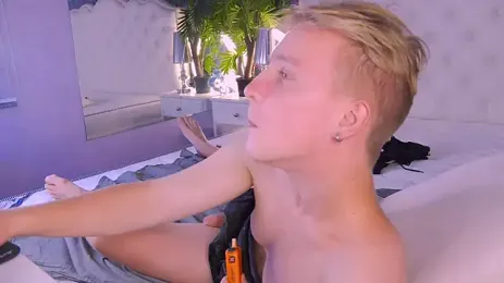 _AlexHot_ — Stripchat stream photo (Aug 2026)