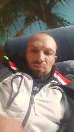 Eatowndick — Cam4 stream photo (Apr 2026)