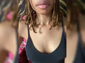 Deslimbody0 — Bongacams stream photo (Dec 2025)