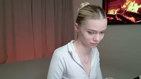 i_sweet_bunny_ — Stripchat stream photo (Aug 2026)