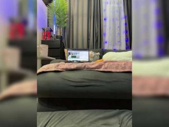 MagicMelody — bongacamsでウェブカムモデルオンライン