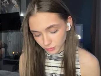 veluxe — chaturbateでウェブカムモデルオンライン