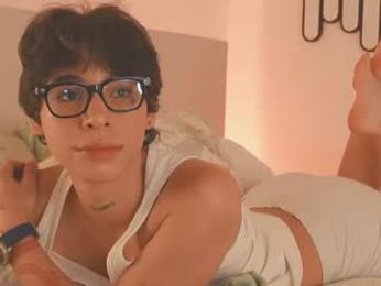 angel_villarreal — Chaturbate stream photo (Aug 2026)