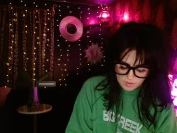 milf_lacey — Chaturbate stream photo (Aug 2026)