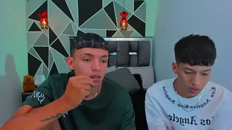 Juan_Nd_Steven — stripchatでウェブカムモデルオンライン