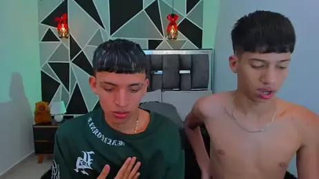 Juan_Nd_Steven — stripchatでウェブカムモデルオンライン