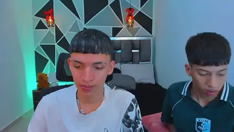 Juan_Nd_Steven — stripchatでウェブカムモデルオンライン