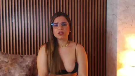 ThaniaJones — stripchat