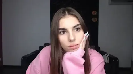 EmmyGreans — Stripchat stream photo (Nov 2023)