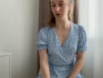 shy_schoolgirl_ — Chaturbate stream photo (Jun 2026)