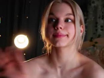 burnletitallburn — Chaturbate stream photo (Apr 2026)