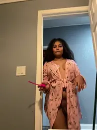 lilyxxx1 — Stripchat stream photo (Apr 2025)