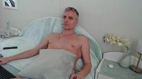 StrongBill — Stripchat stream photo (Apr 2023)