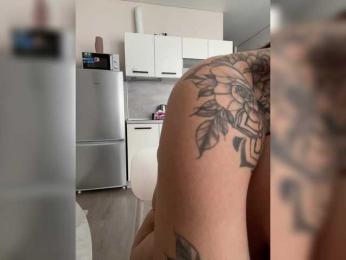 v_-_-_v — Bongacams stream photo (Jul 2026)