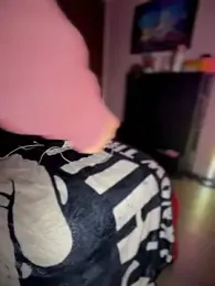 Milfshortcakes — Stripchat stream photo (May 2026)
