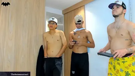 TheBatMansion — stripchatでウェブカムモデルオンライン