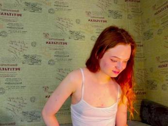 emiless — Bongacams stream photo (Aug 2026)