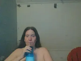 Mini83 — Stripchat stream photo (Apr 2026)