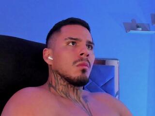 Setth King — flirt4free