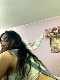 sweet_giirls11 — stripchat