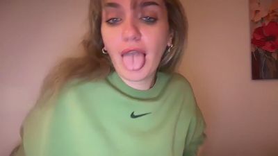 Sammy_babe — Cam4 stream photo (May 2026)