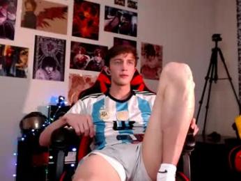 john_winx — Chaturbate stream photo (Apr 2026)