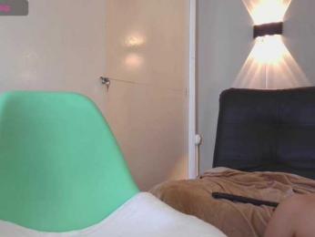 AlexMia1 — Bongacams stream photo (Jun 2024)