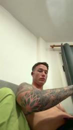 Cristiangonzaa — cam4でウェブカムモデルオンライン