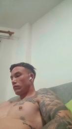 Cristiangonzaa — cam4でウェブカムモデルオンライン