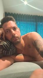 Gr_SexyMan — Cam4 stream photo (May 2026)