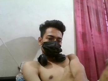 G3g_033 — Stripchat stream photo (Jul 2023)