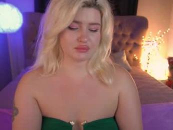 cocosecretss — Chaturbate stream photo (Apr 2025)