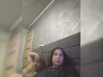 Cleopatra1990 — Bongacams stream photo (Apr 2026)