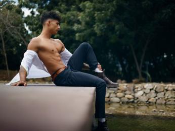 MaximoRomano — livejasminでウェブカムモデルオンライン