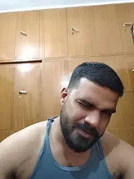 Yourguys21 — stripchatでウェブカムモデルオンライン